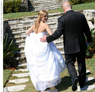 Cheryl & David: A Backyard Wedding in Nassau, Bahamas