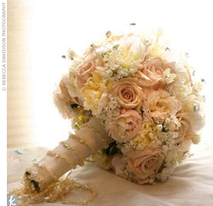 Victorian bridal flowers photos
